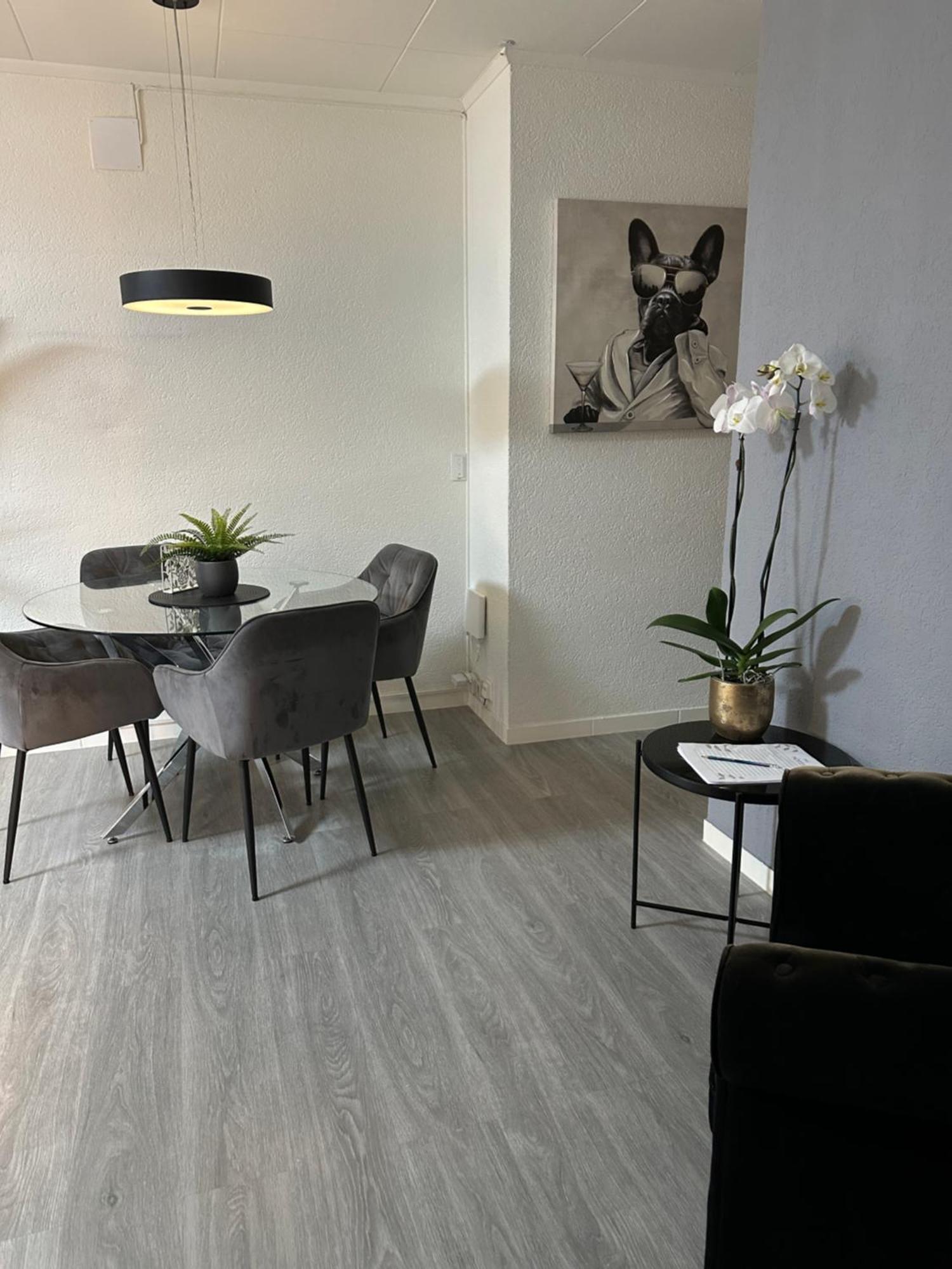 Lindo Apartamento En El Centro De Lausana Exterior foto
